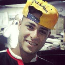17 anos, Jogador de Futebol,