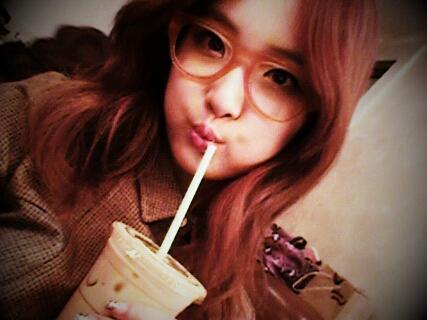 [v] @_fyclosed | 90L | autofollback for efway~ nunggu gue on pc, beb :*
