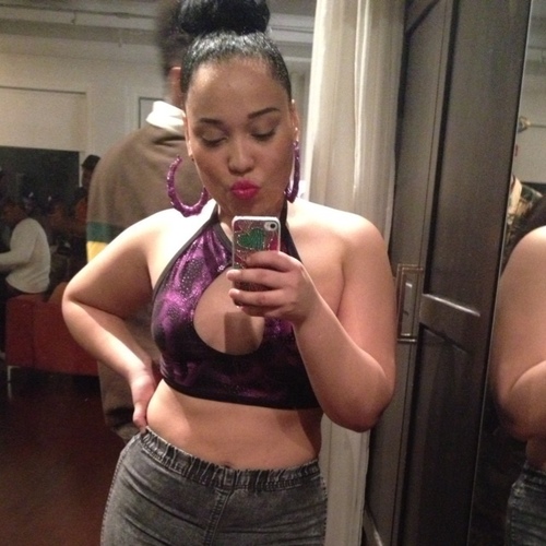 Instagram @__DeeMariee