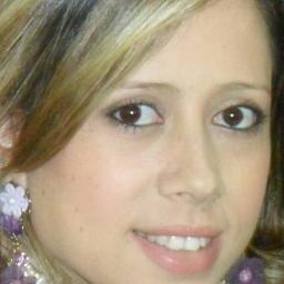 Algumas vezes é preciso silenciar, sair de cena, e esperar que a sabedoria do tempo termine o espetáculo  ღ