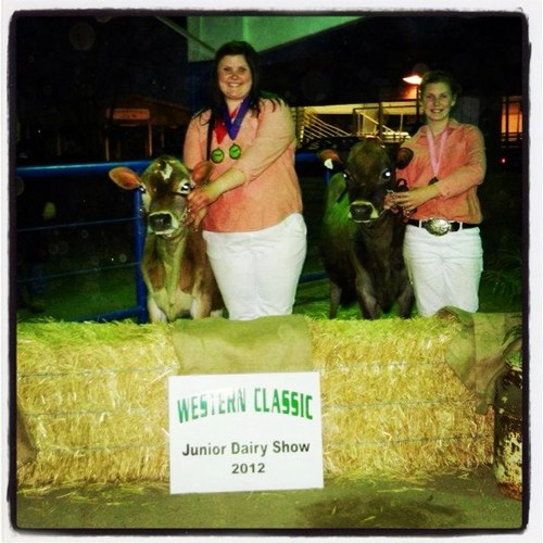 Love cows, cow shows, sunshine. funny people. family. love. tall men. =]