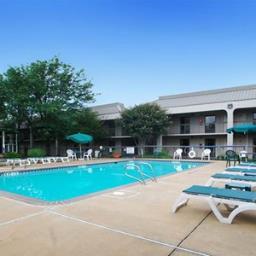 QualityInnFred's profile picture. 144 Room Hotel located near Historic Fredericksburg, VA.
