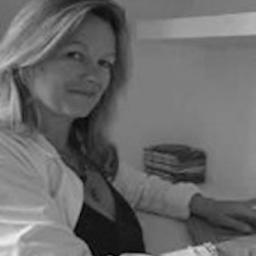 Planetcoms's profile picture. Thinks, writes, boosts your online visibility