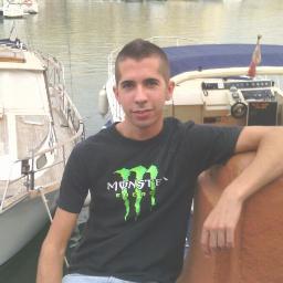 Me gusta salir estar con mis amigos de buen rollo y sobre todo amante del motocross