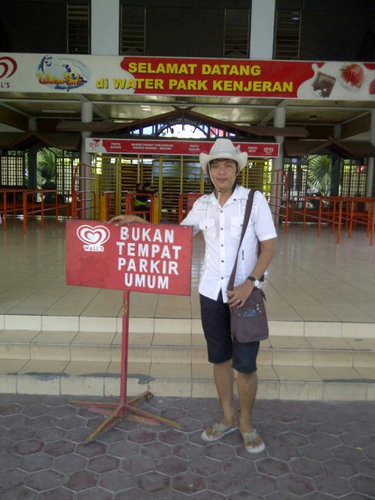 Selalu serius dalam semua hal pekerjaan!!!14-02