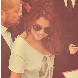 I love Megan Nicol and i adore Gomez @selenagomez3 be yourself3