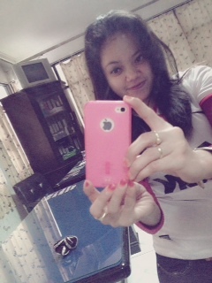 debybemby's profile picture. 