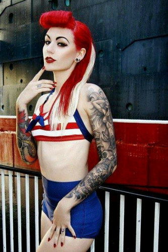 Follow me & ill follow u back. True follow backer ;) - I'm 22yrs old living life - Fuck a hating ass Bitch!!!