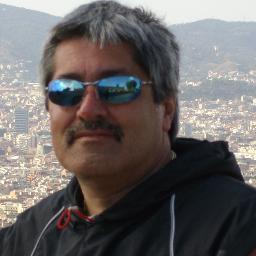 Technical and Marketing evangelist for office and mobile solutions, business applications and hardware. Outside of business its family and outdoor activities.