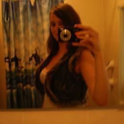 _kellydb's profile picture. love music