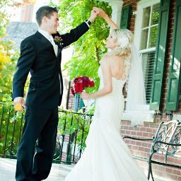 Ivey Spencer Leadership Centre is the most exclusive address for your dream wedding. All-in-one location for ceremony, photos, reception, and accomodations.