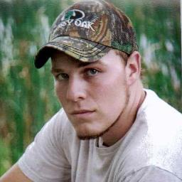 I cant hide my redneck side its in my blood till the day i die