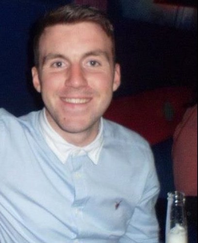 Ash_Holding2703's profile picture. Strategic Development Manager,top order batsman in the sun & Incoherent voice of Wealdstone FC in the cold