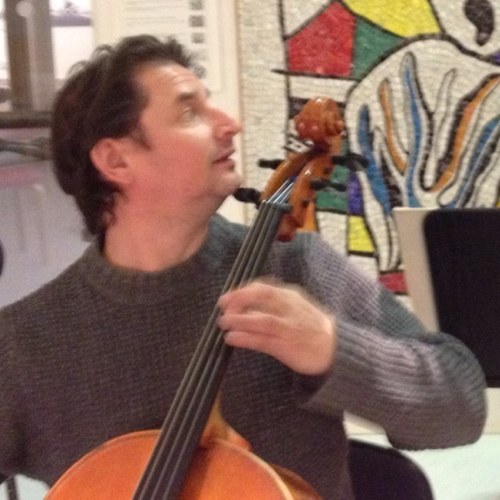 Prof. cellist and certified barista with passion for culture, coffee, science, vintage hifi, watches and gadgets. Sponsor of The Royal Gibraltar Regiment.