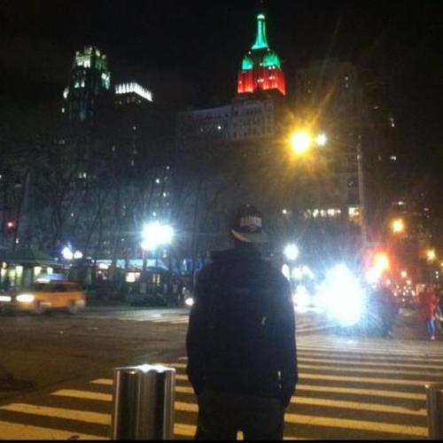 YoungDin3ro's profile picture. RAPPER, ARTIST, WRITER, #YFTD
YOUNGIN FROM THE DIRT 
#DETERMIND
#HIPHOP
 http://t.co/ZfjjY6j3dl