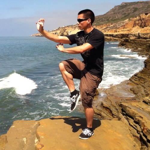 mendoza0424's profile picture. 