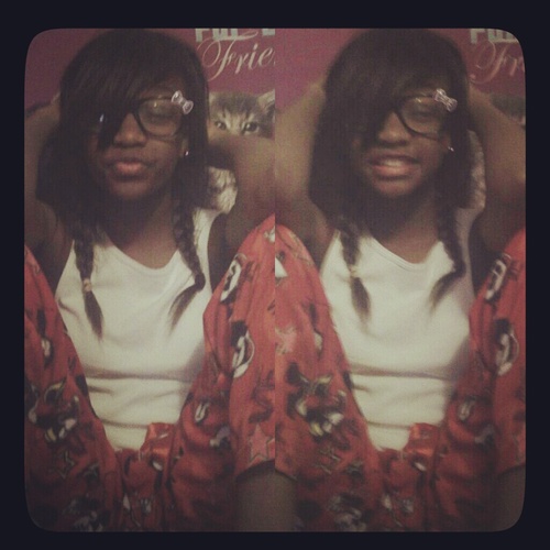 ' Follow Mii :) I Follow Back !