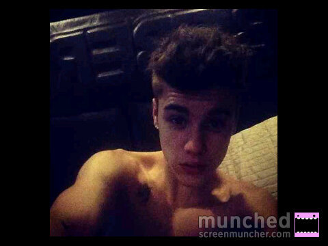 I love Justin&He sexy&He amazing&He gorg&I can't say anything else because its to hard to explain and it so long but all I know he is PERFECT!! 3 ♥ ♥