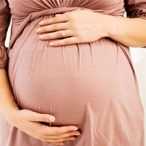 pregnantbitch_'s profile picture. Life takes unexpected turns and forces you to grow up. 18. Engaged. Expecting 08•01•13.