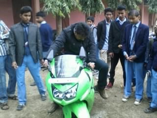 I m a studnt readng in cls X in goalpara english school. . . .