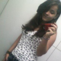 - uma irmã não pode ser uma amiga , mas uma amiga poderá ser sempre uma irmã . ♥  TeAmo lara { @Josydantas_} aq   =*