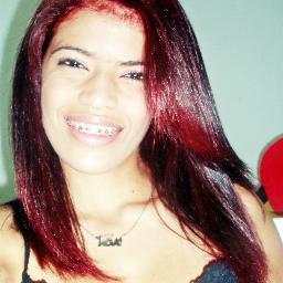 17 anos, estudαnte,solteirα && muito feliz. :$