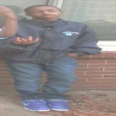 Profile Picture of Eastt Eastt#2xx (@KennethClawson4) on Twitter