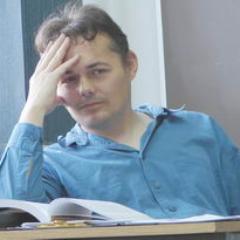 Tekst Nowego Testamentu, symbole Apokalipsy, mniejszości religijne okresu PRL, ważne postacie w historii (Platon, Dostojewski, Billy Graham).