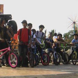 BmxCengkareng's profile picture. twitternya rider rider bmx. jadi kalau mau info dan seputar event pantengin terus.