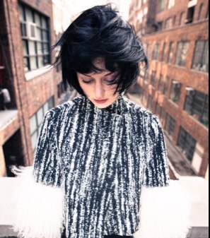 loraincroft's profile picture. 