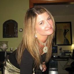 PowergirlBoston's profile picture. Graphic Designer. Love everything related to Food, Fashion & Design.