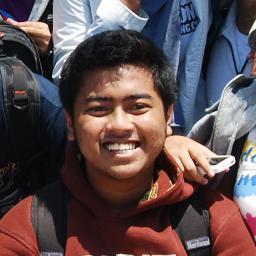 Entrepreneur | Motivator | Pengusaha | Jual bebek goreng | Sukses kaya raya .
http://t.co/e2ztNiUW7Z