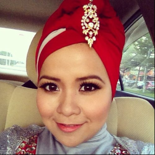 mizz_emmie's profile picture. Fb: Emmie Lee Insta: emmieaamily