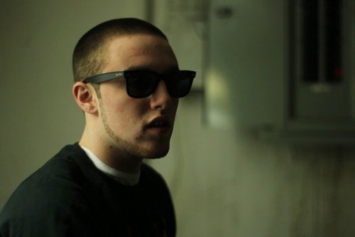 Just here to share the amazing quotes of Mac Miller.