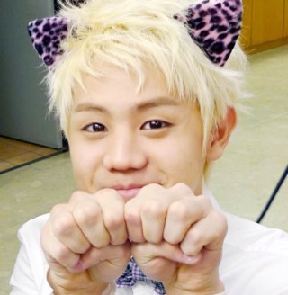 kaewza_b2uty's profile picture. THAIB2UTY ! ~  영원히비스트  || my husband { @helloimys }  DOOSEOB JUNSEUNG WOONKWANG ♡