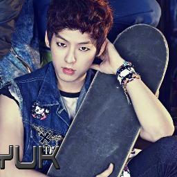 [V] @MinFamily_Ent | 90 lines | Vocalist, Lead Rapper, Lead Dancer, Visual | Have fun !!