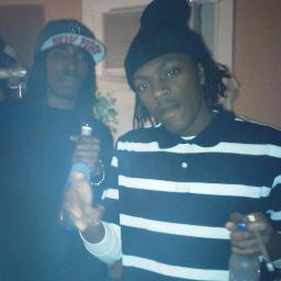 #REAL, #TeamDoubleO, #TEAMCHEVY, #TeamWinning, #TeamAllGirls #TeamFollowBack #StreetRunnaz... JUST FOLLOW ME!!! :)