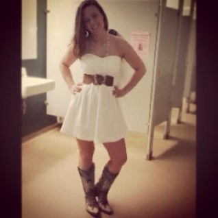 Kansas Girl
17
Taken by my marine❤️