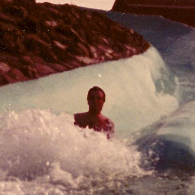 rvadventure's profile picture. http://t.co/nwY8dYLlUQ