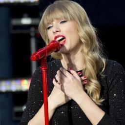 Swiftie.