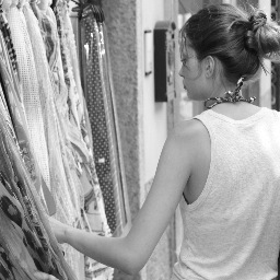 alexandrapnct's profile picture. Qu’importe que nous empruntions des itinéraires différents pourvu que nous arrivions au même but. - Mahatma Gandhi