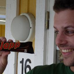 Jaap Veenstra is freelance redacteur en crossmediaal specialist. Zijn motto: wie niet inleeft in de doelgroep slaat altijd de plank mis!