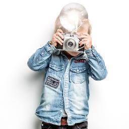 Photographer, entrepeneur, father, webjunkie ♥ to eat, exercise and travel. Please visit my website: