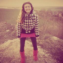 Follow me and I follow you too :) ♥