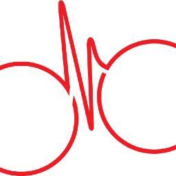 Harderfietsen's profile picture. Op terrasjes kijken inwoners toe. Niet wielrenners. De leegheid van die levens schokt me // wielrennen // mountainbiken // ademhaling