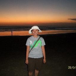 shintiasanjaya's profile picture. kemanapun aku pergi penyertaan TUHAN nyata,perlindungan TUHAN dan ada jaminan TUHAN atas hidupku