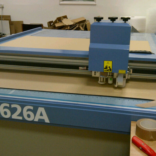 I'm a KaseMake KM626A cutting machine & I love making cardboard boxes - let me know if you need a box designed, I'll get the human on it. Thoughts are my own.