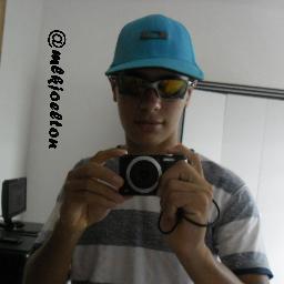 , Deus acima de tudo, e enfim... Siga-me os bon http://t.co/XI0xgxVHbW! ;D
