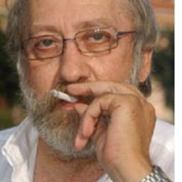 Melancólico, periodista y mortal.