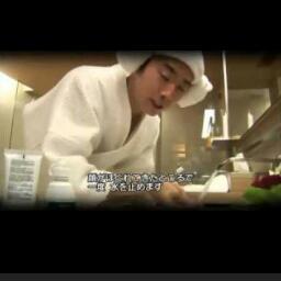 มีทองเท่าหัวไม่เท่ามีผัวเป็นอาตี๋ จางอูยองบอทเจ้าของกิจการบะหมี่เกี๊ยวปูยักษ์สูตรจักรพรรดิจิ๋นซีหาซื้อได้แล้ววันนี้ตามขอบTL #LCFam. #ทวิตเกรียนๆOnly Thai!!
